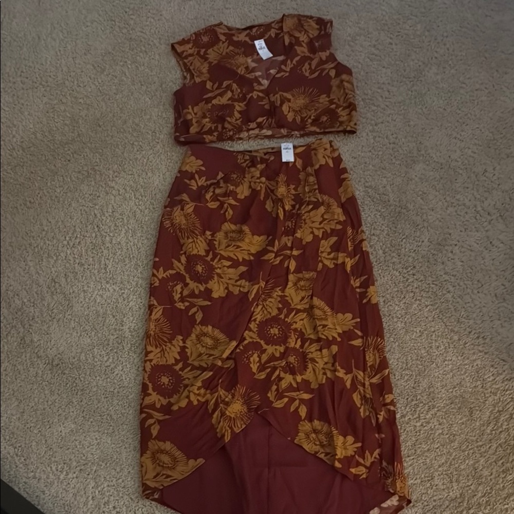 Banana Republic Rust and Mustard Floral Two-Piece Skirt Set